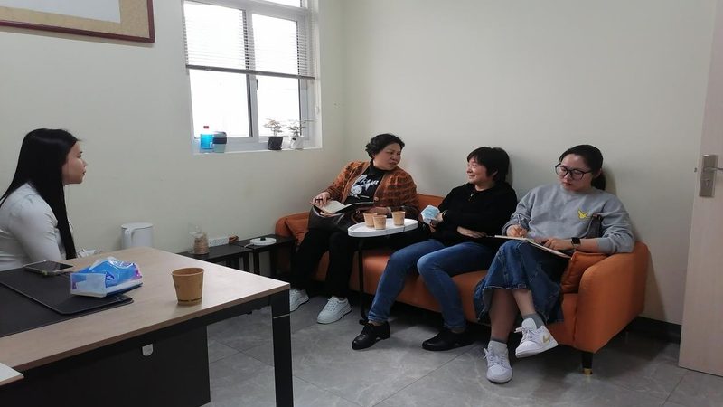 小标题：编程教育的兴起