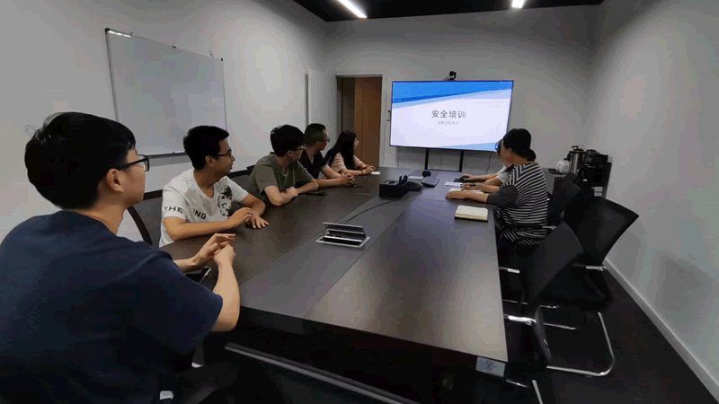 近年来，上海管理培训市场呈现出以下特点：