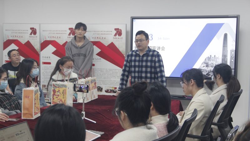 四川成人高考录取分数线：揭秘影响因素及参考策略